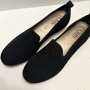 Cliffs by WHITE MOUNTAIN Black Knit Flats